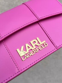 Menšia Crossbody kabelka Karl Lagerfeld - ružová - 3