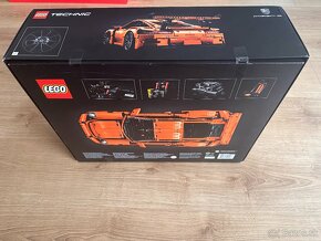 Lego 42056  Porsche 911 GT3 RS - 3