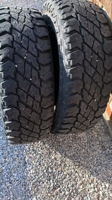 245/70 r17 COOPER DISCOVERER S/T - 3