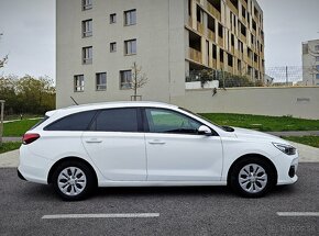 Hyundai i30 1,6 CRDI 2020 Záruka + zimné pneumatiky - 3