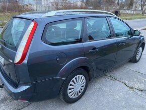 Ford Focus Kombi 1.6 TDCi Duratorq DPF Titanium - 3