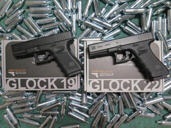 Predám nový tréningový pištoľ Glock 19 kal.4,5 mm a 6 m CO2 - 3