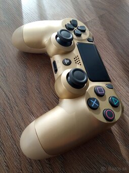 PS4 dualshock ovládač - 3