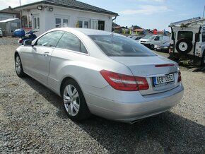 MERCEDES E220CDI COUPE AVANTGARDE 2012 - 3