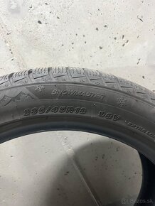 Zimné pneumatiky 235/45R18 98V - 3