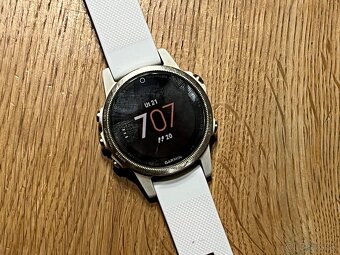 Predám hodinky Garmin Fenix 5S Sapphire - 3