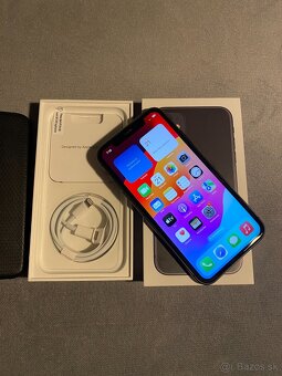 Iphone 11 64GB black, výborný stav - 3