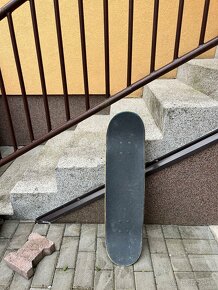 Skateboard - 3