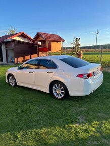 Honda Accord  sedan, 2.4 benzín, 148kW - 3