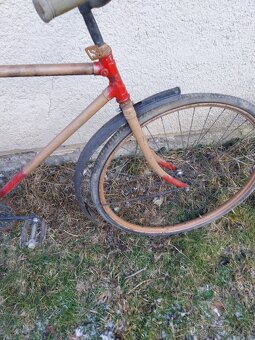 Predám veľmi starý bicykel STADION - 3