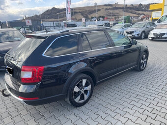 Škoda Octavia Combi SCOUT 2.0 TDI DSG 4x4 AKONTACIA OD 0% - 3