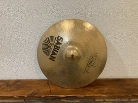 SABIAN HAND HAMMERED MEDIUM CRASH 16" - 3