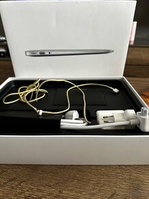 Macbook Air 2017 - 3