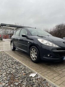 Peugeot 206+ - 3