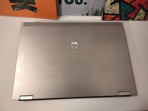 predám HP elitebook 8440p - Intel core i5 - 4gb ram - ssd - 3