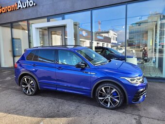 Volkswagen Tiguan R 2.0 TSI AKRAPOVIČ 235kW - 3