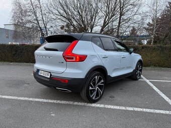 Volvo XC40 D3 R-Design - 3