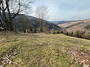 Predaj úžasného pozemku s prekrásnym výhľadom v Oščadnici (M - 3