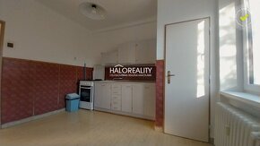 HALO reality - Predaj, trojizbový byt Trnava, Hospodárska ul - 3