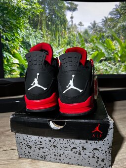 Jordan 4 Red Thunder - 3