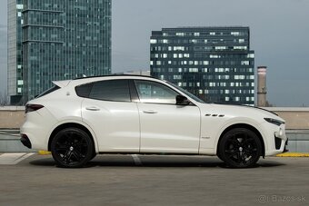 Maserati Levante SQ4 - 3