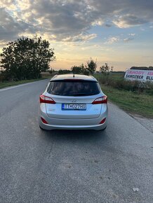 Hyundai i30cw - 3