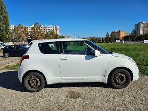 Predám Suzuki Swift 1.3 GLX 2010 Predané - 3