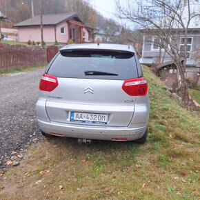 Predám Citroën C4 Picasso 1,6VTi 88KW 2010 benzín - 3