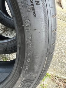 Michelin Pilosport 4 235/45 R18 - 3