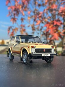 LADA zberatelsky model v mierke 1:18 a 1:24. - 3