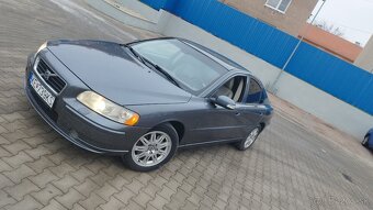 VOLVO S60 2,4 D5 FACELIFT - 3