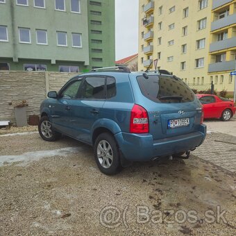 Hyundai Tucson 2.0CRDi  4x4  - nafta - 3