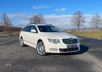 Škoda Superb Combi 2.0 TDI CR 4x4 170k Elegance - 3