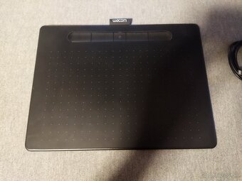 Wacom intuos M BT (2018) - 3