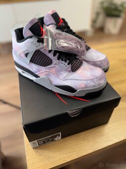 Air Jordan Retro 4 - 3