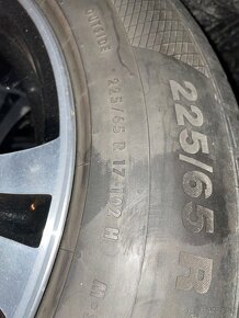 Predám elektróny na hondu cr-v 225/65 r17 - 3