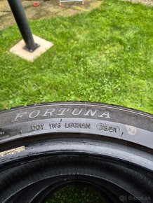 4ks zimne pneu 245/40 R19 98V - 3