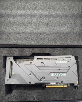 GIGABYTE Radeon RX 7700 XT GAMING OC 12GB - 3