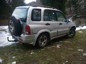 Suzuki Grand Vitara 2,0 hdi - 3