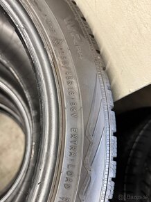 235/45R18 - 3