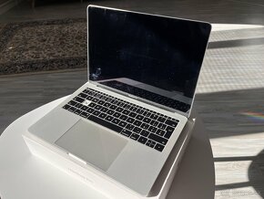 Apple MacBook Pro 13,3” 8Gb - 3