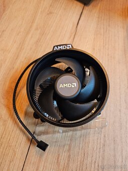 AMD Ryzen r5 3600 am4 - 3