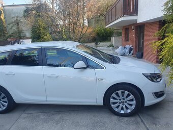 Predam opel astra kombi.36070 km - 3