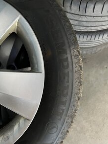 Predám obuté ALU 205/55R16 zima, 5x112 Octavia - 3