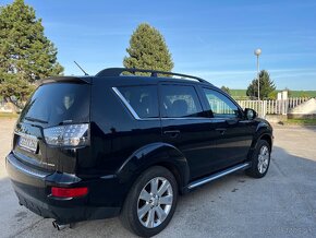 Mitsubishi Outlander 2.2 DI-D 4x4 7miest webasto navi xenon - 3