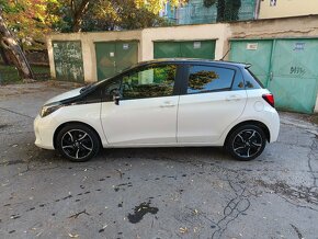 Toyota Yaris 1.33 Dual VVT-i Active Multidrive - 3