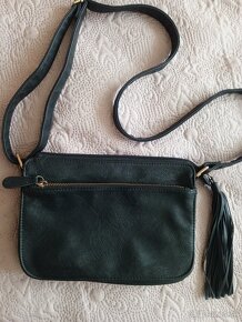 Čierna crossbody kabelka - 3