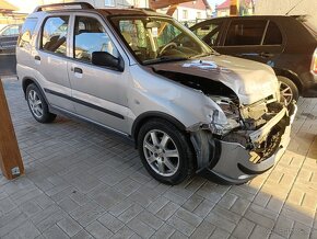 Predám Suzuki Ignis havarovaný - 3