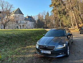 Škoda Superb 2.0 TDI DSG - 3