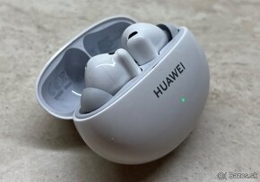 Huawei FreeBuds 6i - 3